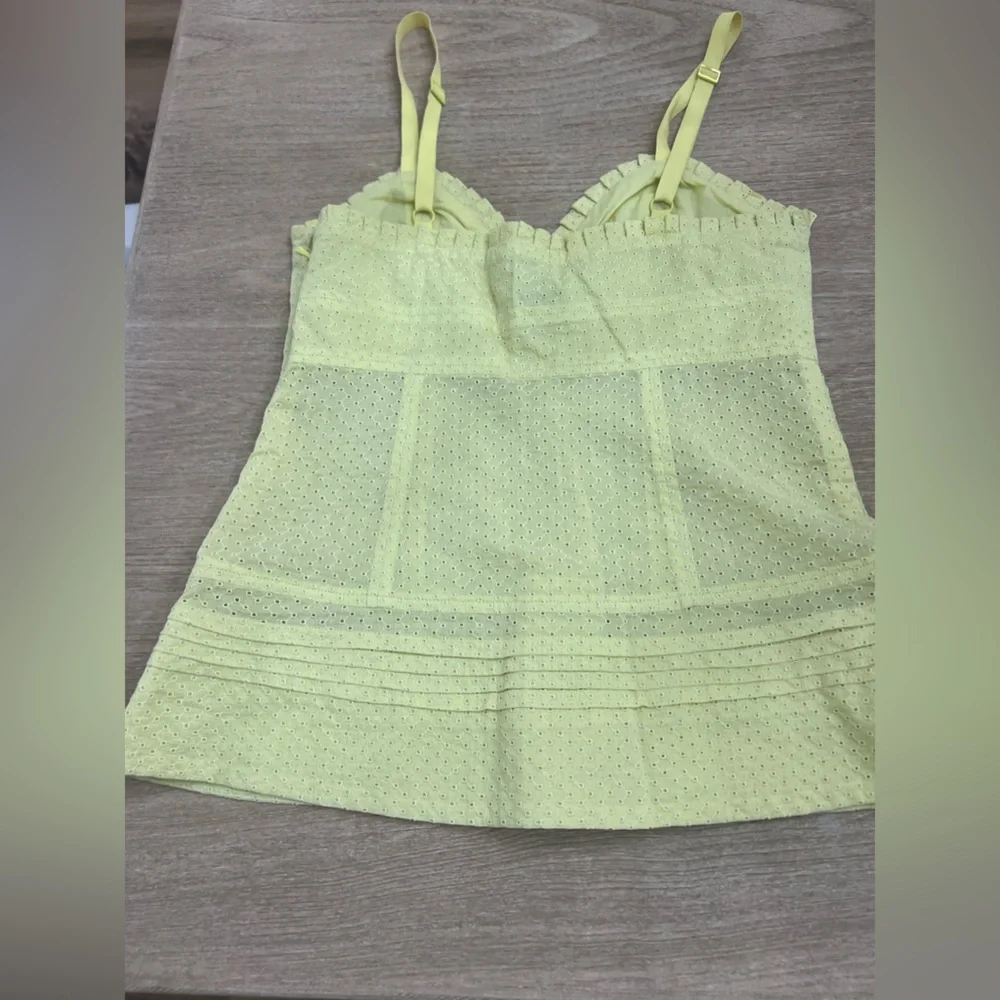 Marc by Marc Jacobs yellow eyelet  blouse size 2 - Picture 4 of 8